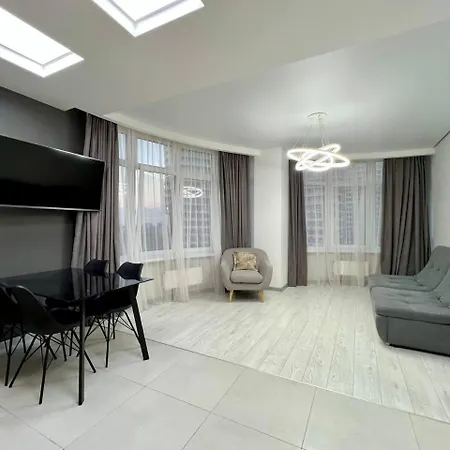 44-Pearl Minimalist Apartment Odesa